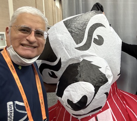 ABRCMS 2025- Roca with UW-Madison inflatable badger